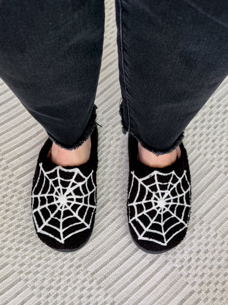 Womens - PREORDER: Halloween Slippers In Seven Prints