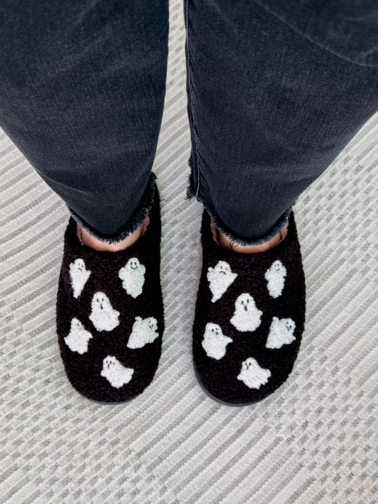 Womens - PREORDER: Halloween Slippers In Seven Prints