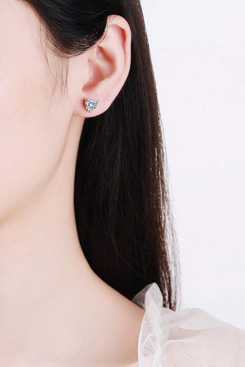 2 Carat Moissanite Heart-Shaped Stud Earrings-Ever Joy