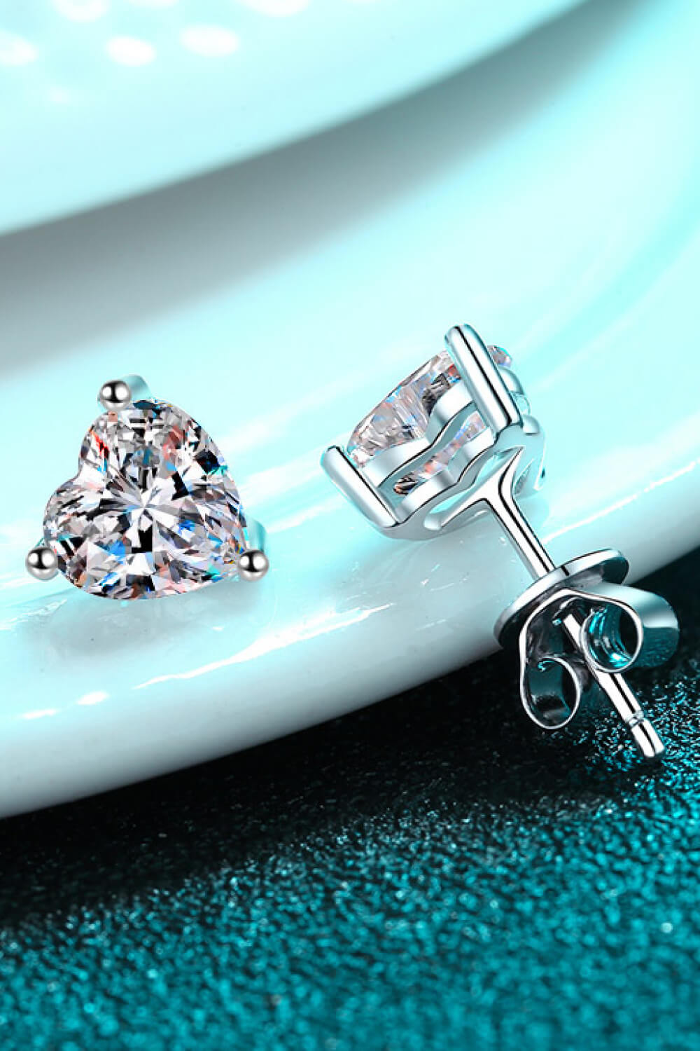 2 Carat Moissanite Heart-Shaped Stud Earrings-Ever Joy