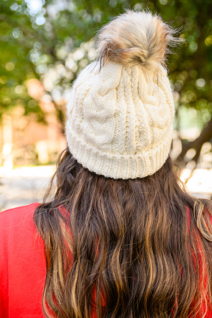 Womens - Cable Knit Cuffed Beanie In Ivory