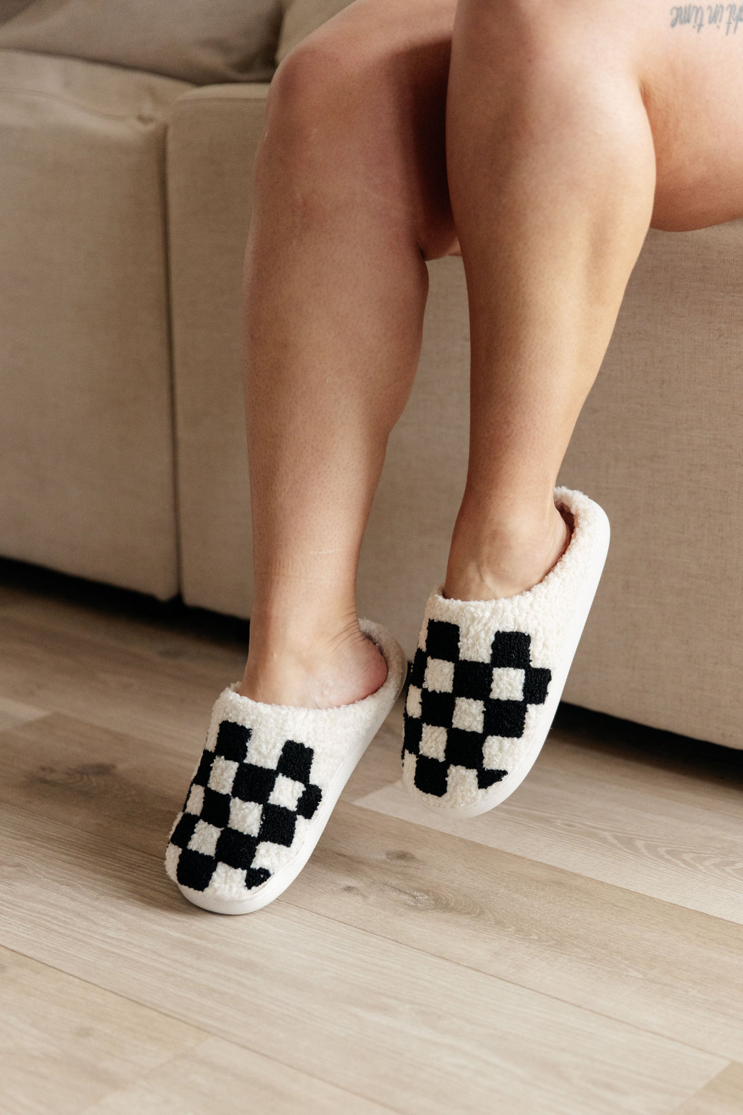 Womens - Checked Out Slippers In Black