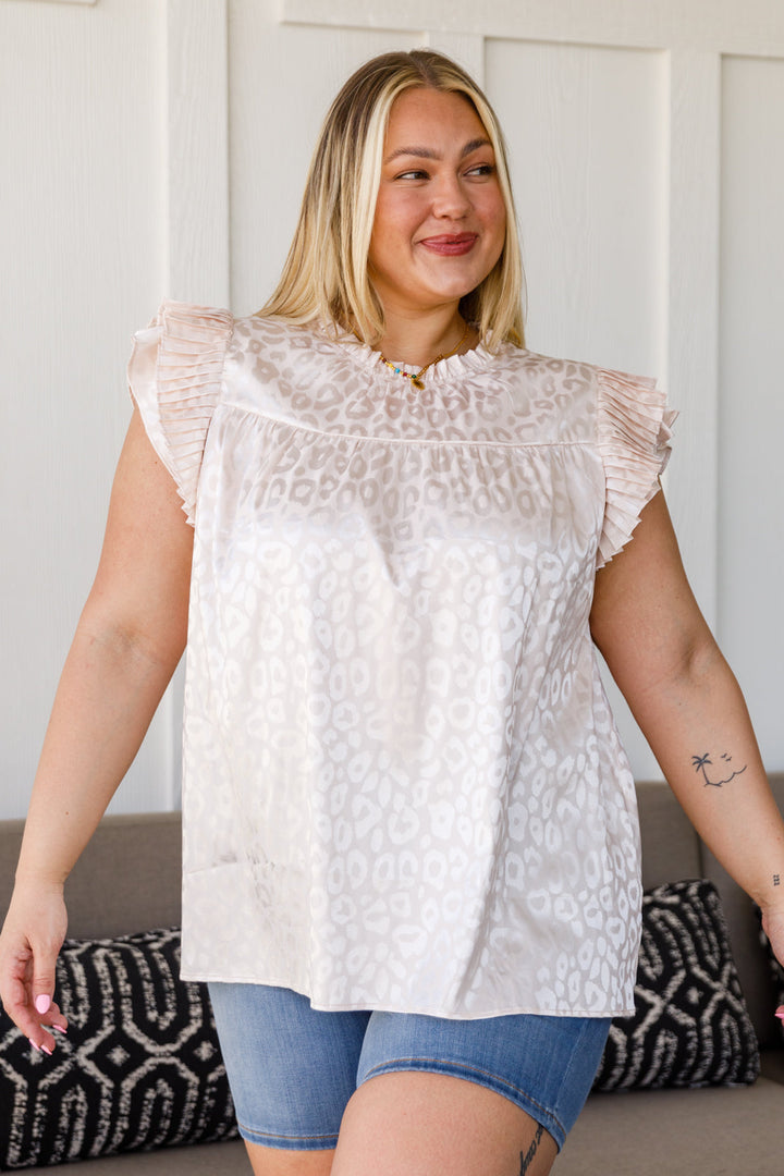 Womens - City Escape Top In Pearl