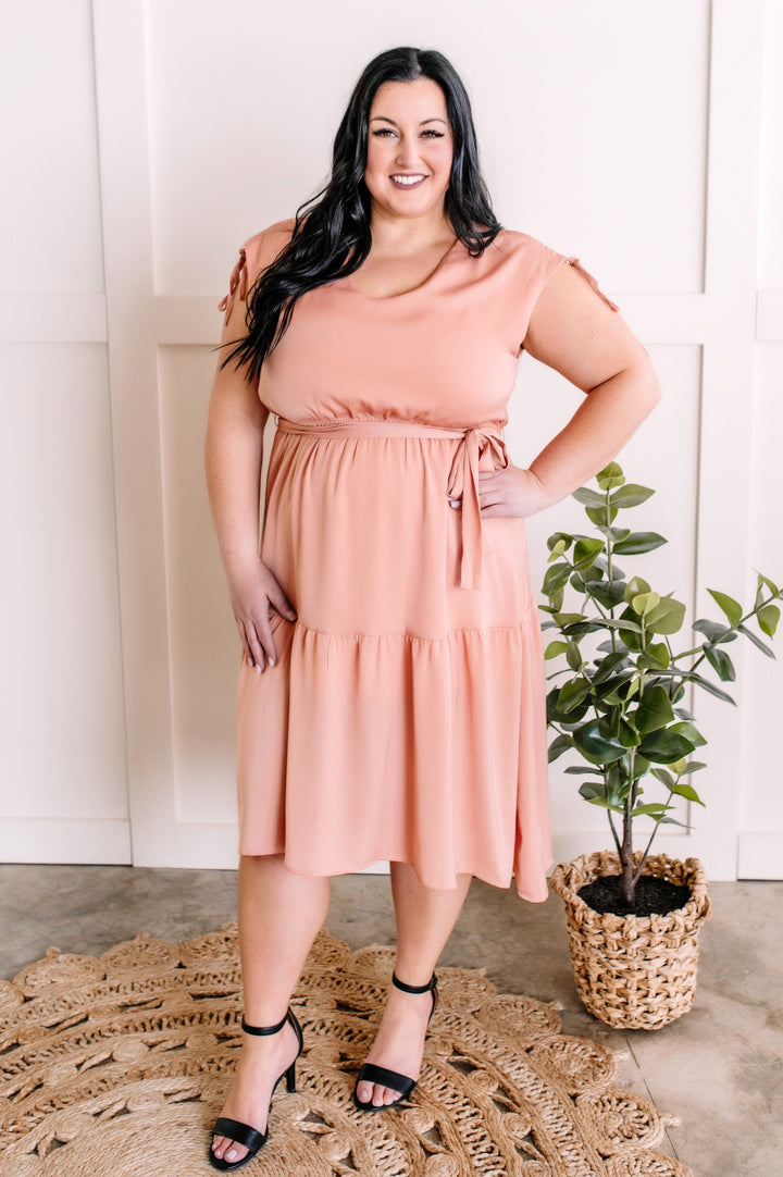 Tiered Midi Dress In Peachy Queen