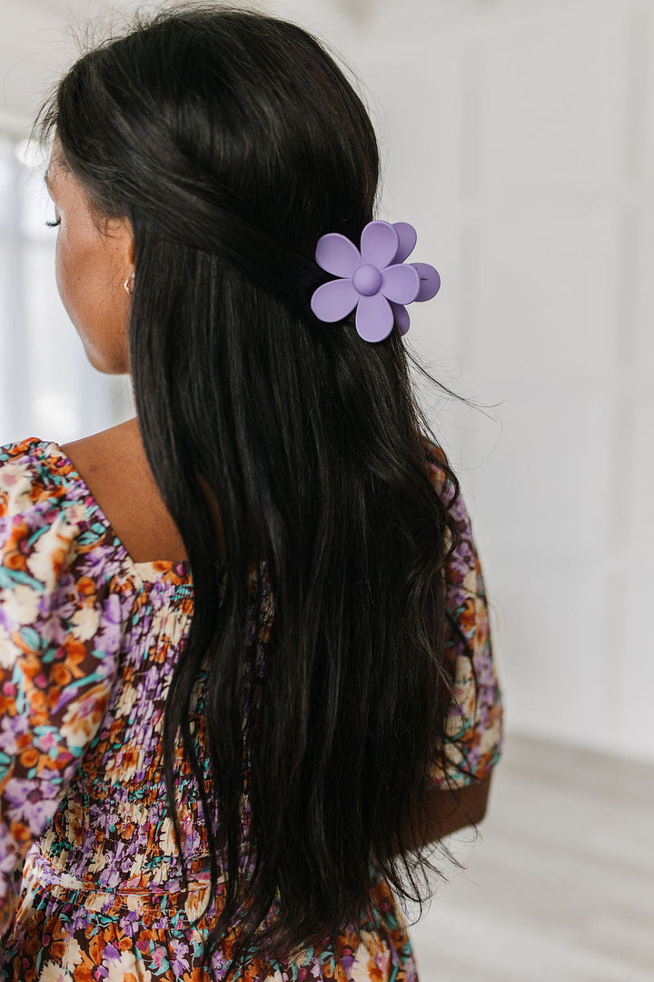 Womens - Daisy Claw In Lavender