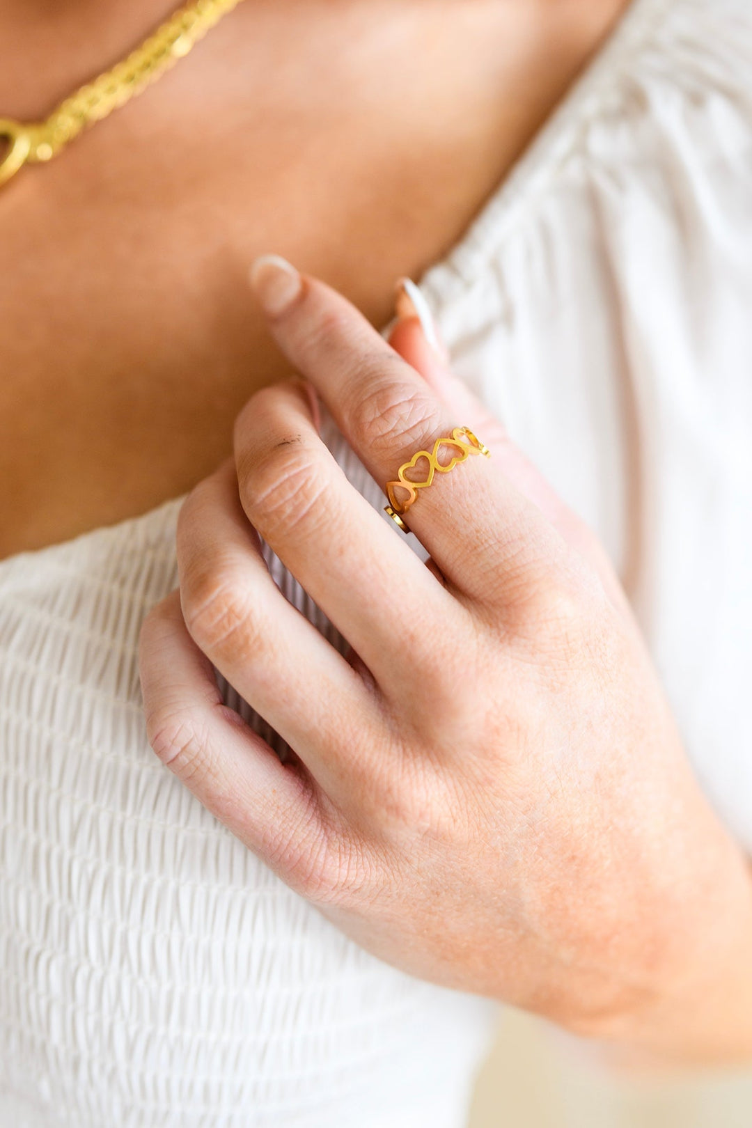 Womens - Endless Hearts Gold Ring