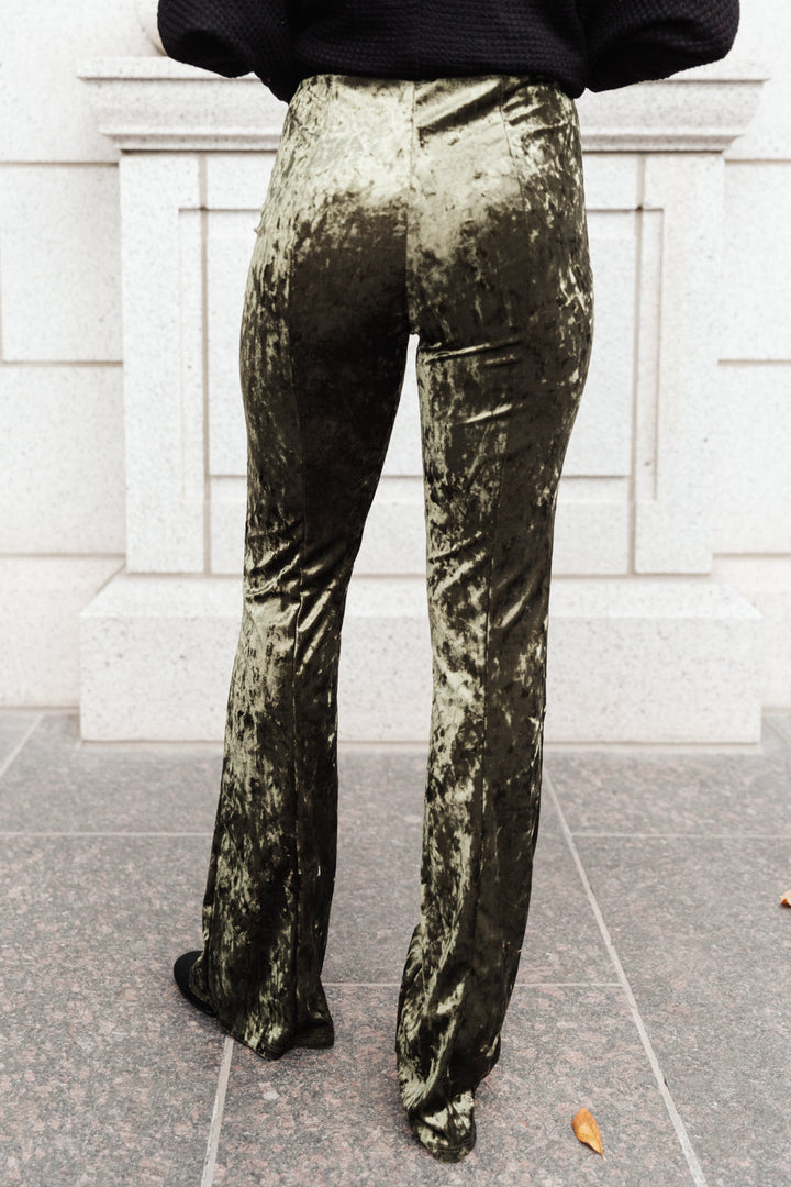 Womens - Groovy Chick Bell Bottom Leggings In Olive