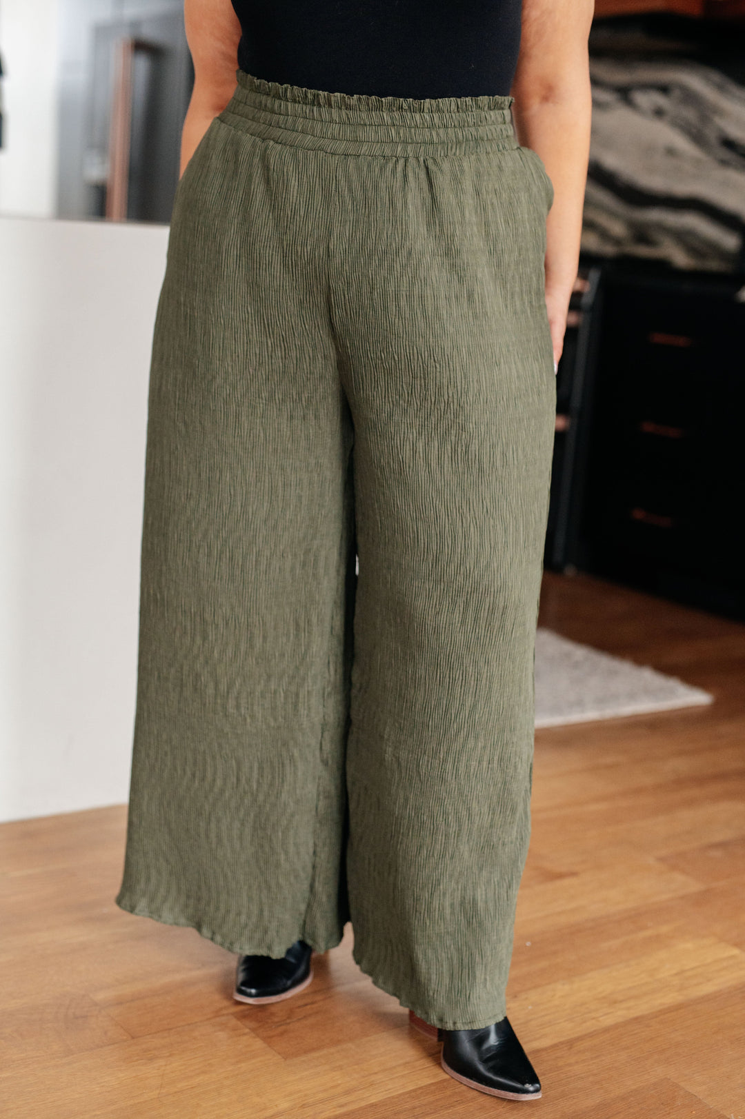 Womens - Harmony High Rise Wide Pants In Olive
