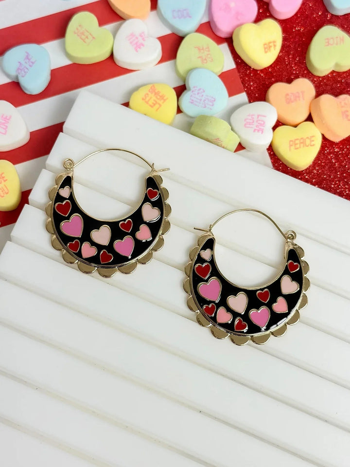 Womens - PREORDER: Heart Enamel Scallop Hoop Earrings In Two Colors