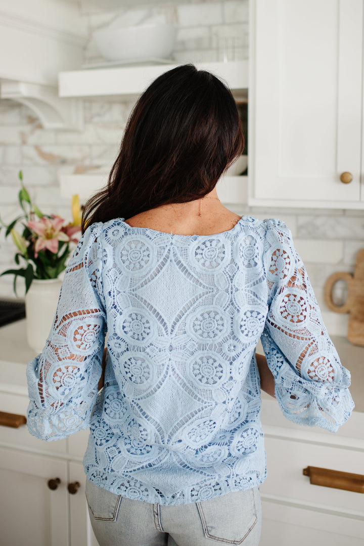 Womens - Lace Surprise Blouse In Blue