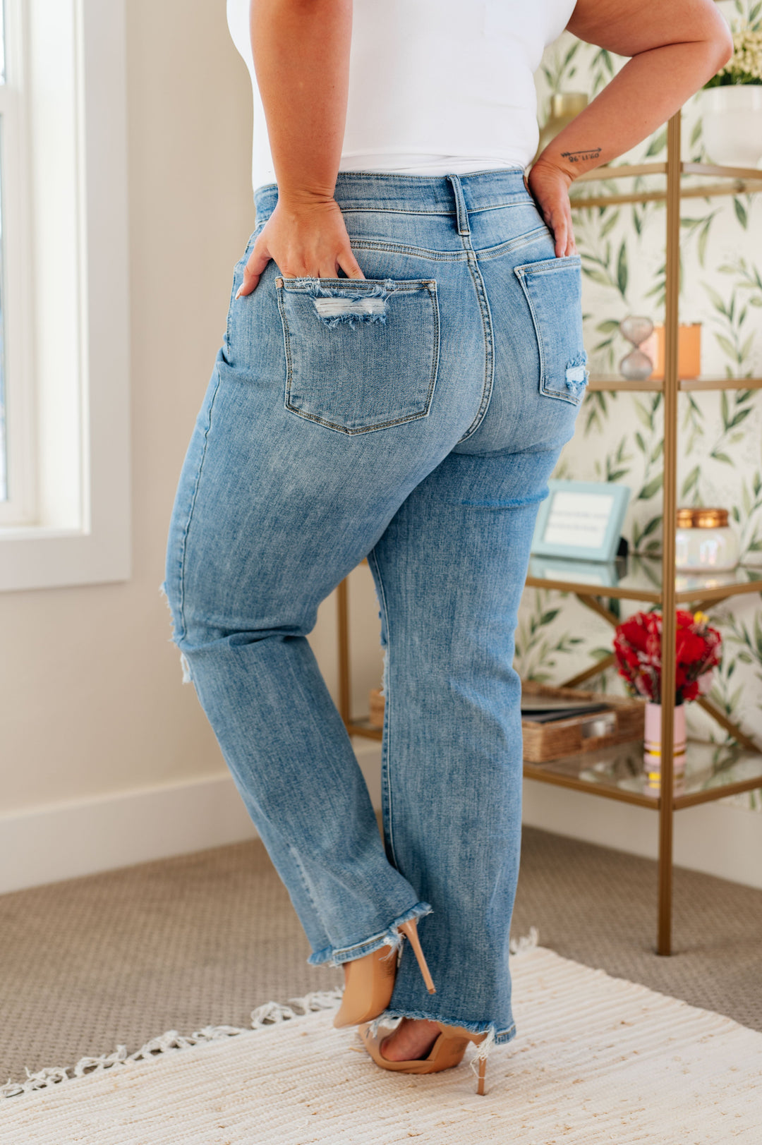 Womens - Rose High Rise 90's Straight Jeans In Light Wash