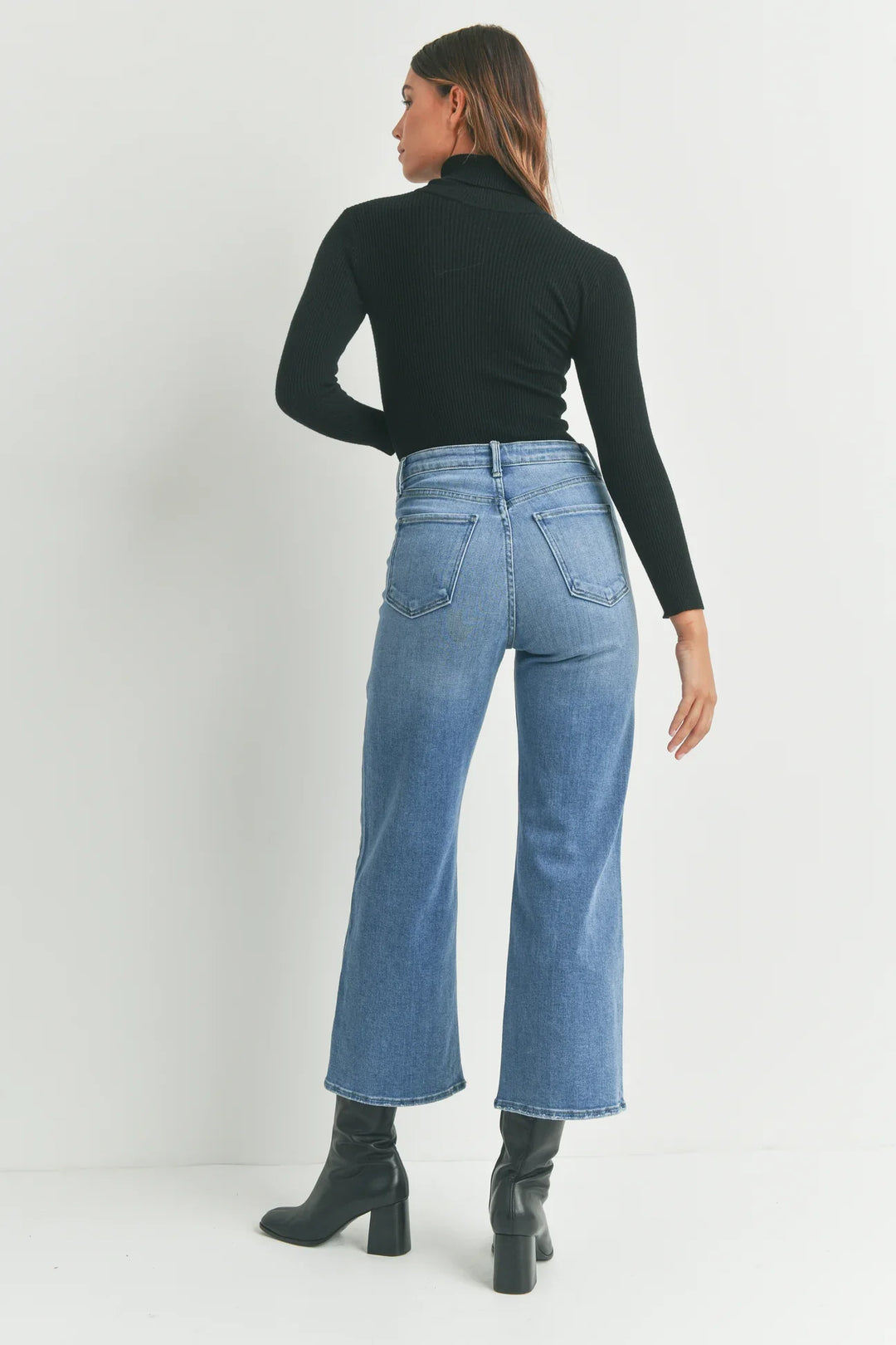 PREORDER: Patch Pocket Wide Leg Jeans in Four Colors