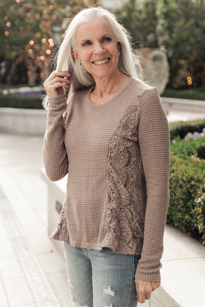 Womens - Side Of Art Top In Taupe