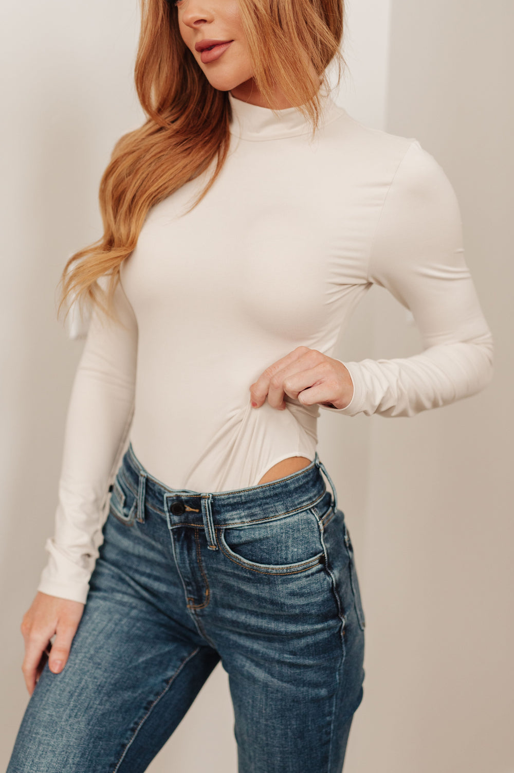 Womens - Simple Situation Mock Neck Bodysuit In White Pearl