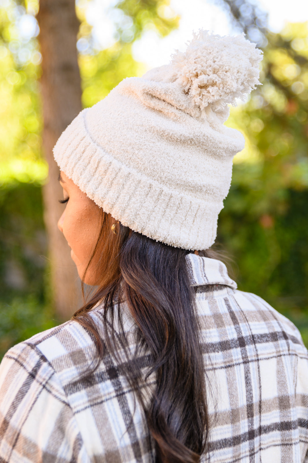Womens - Slouchy Boucle Pom Beanie In Ivory