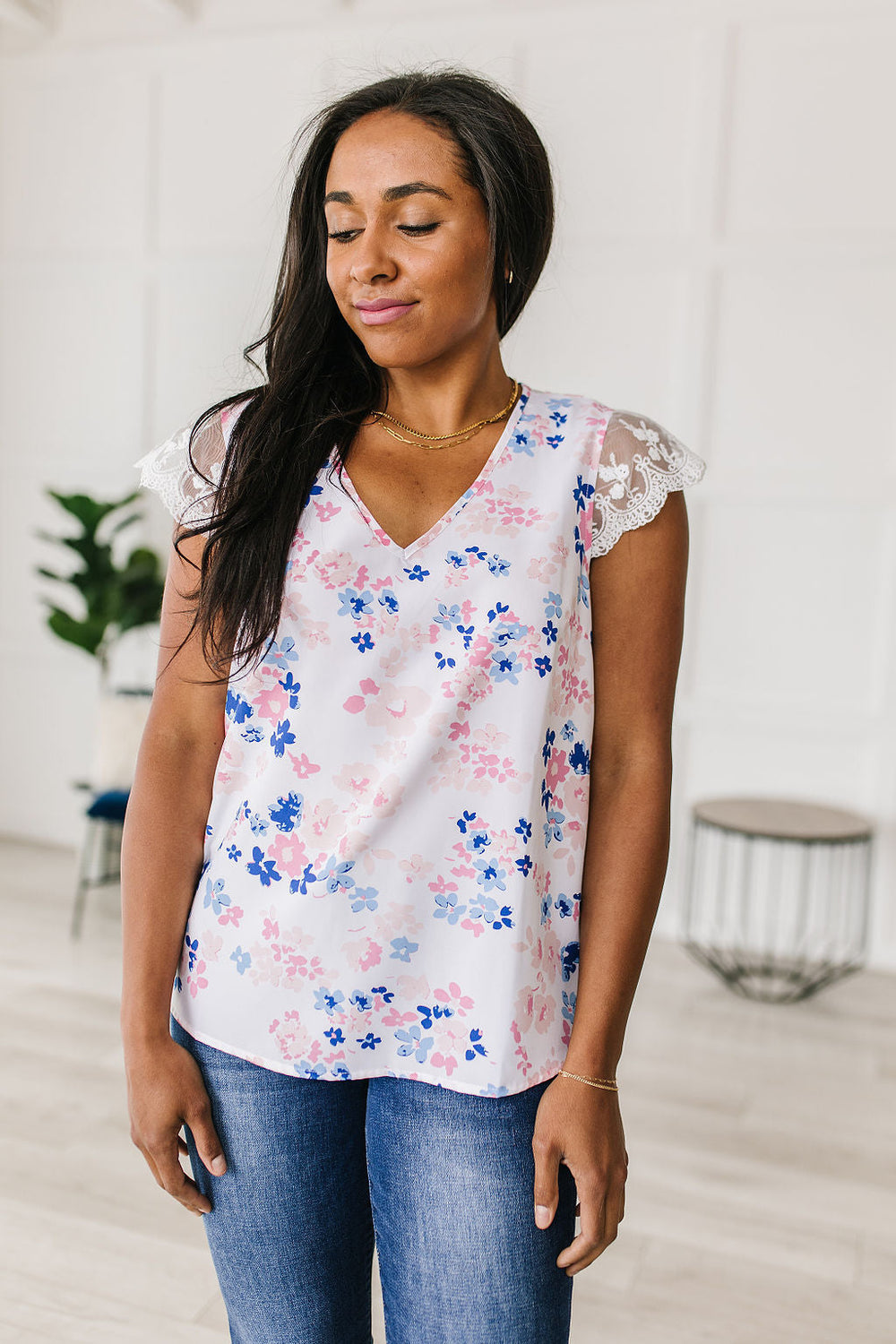 Womens - Still The One Lace Sleeve Floral Top