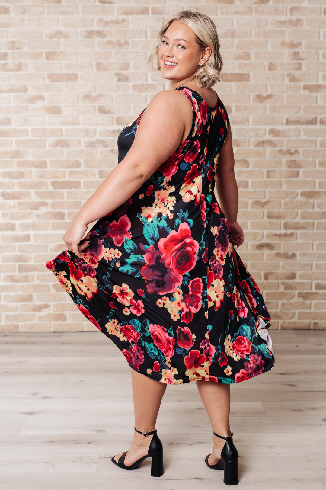 Dresses - Sway My Way Floral Dress