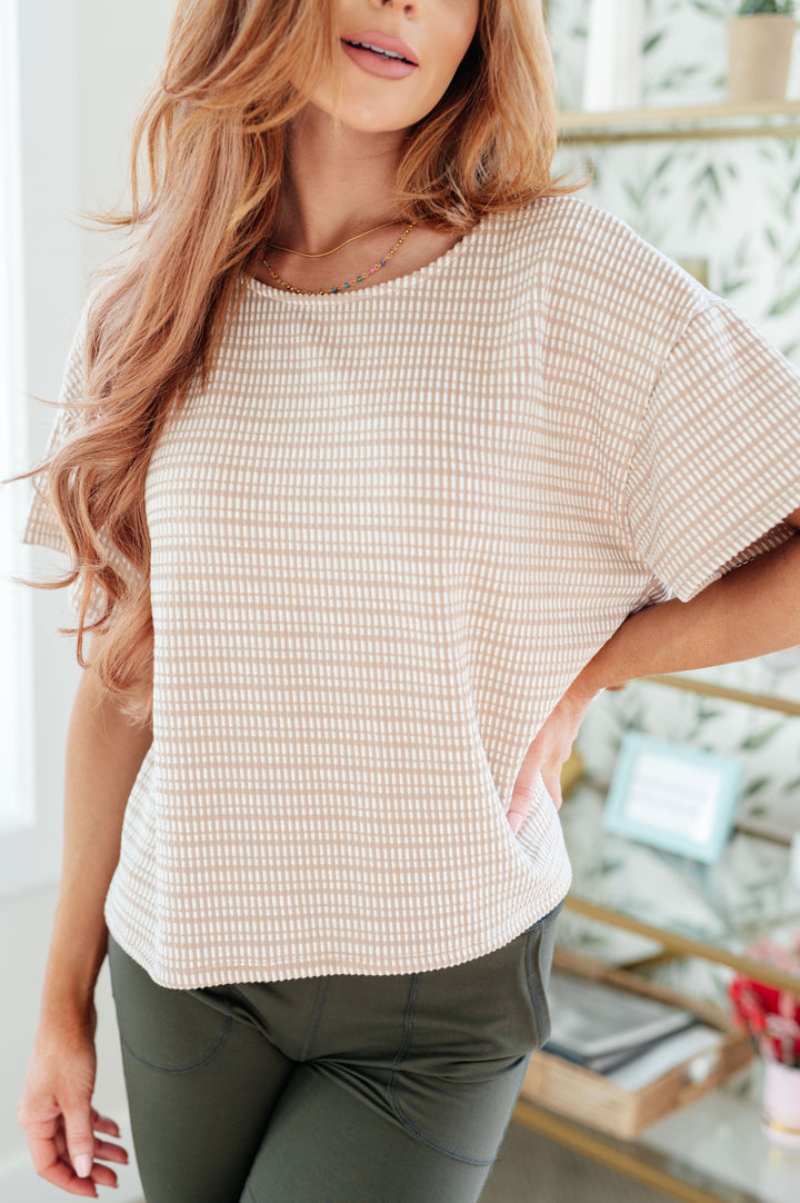 Womens - Textured Boxy Top In Taupe