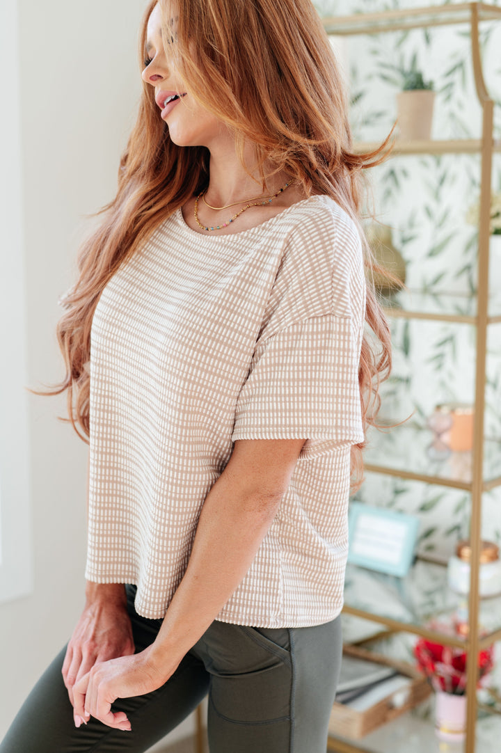 Womens - Textured Boxy Top In Taupe