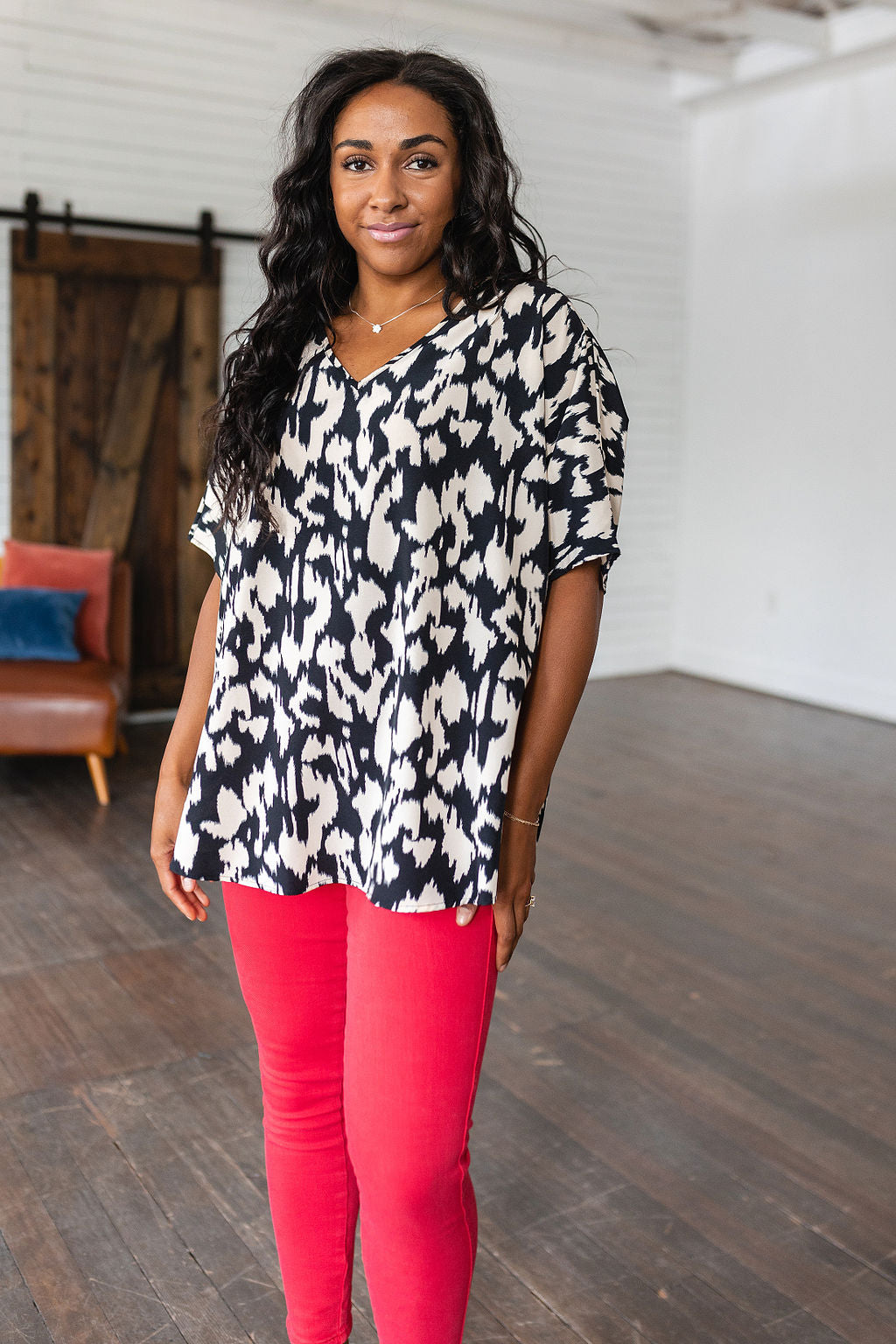 Tops - Unforgettable V-Neck Animal Print Blouse In Black