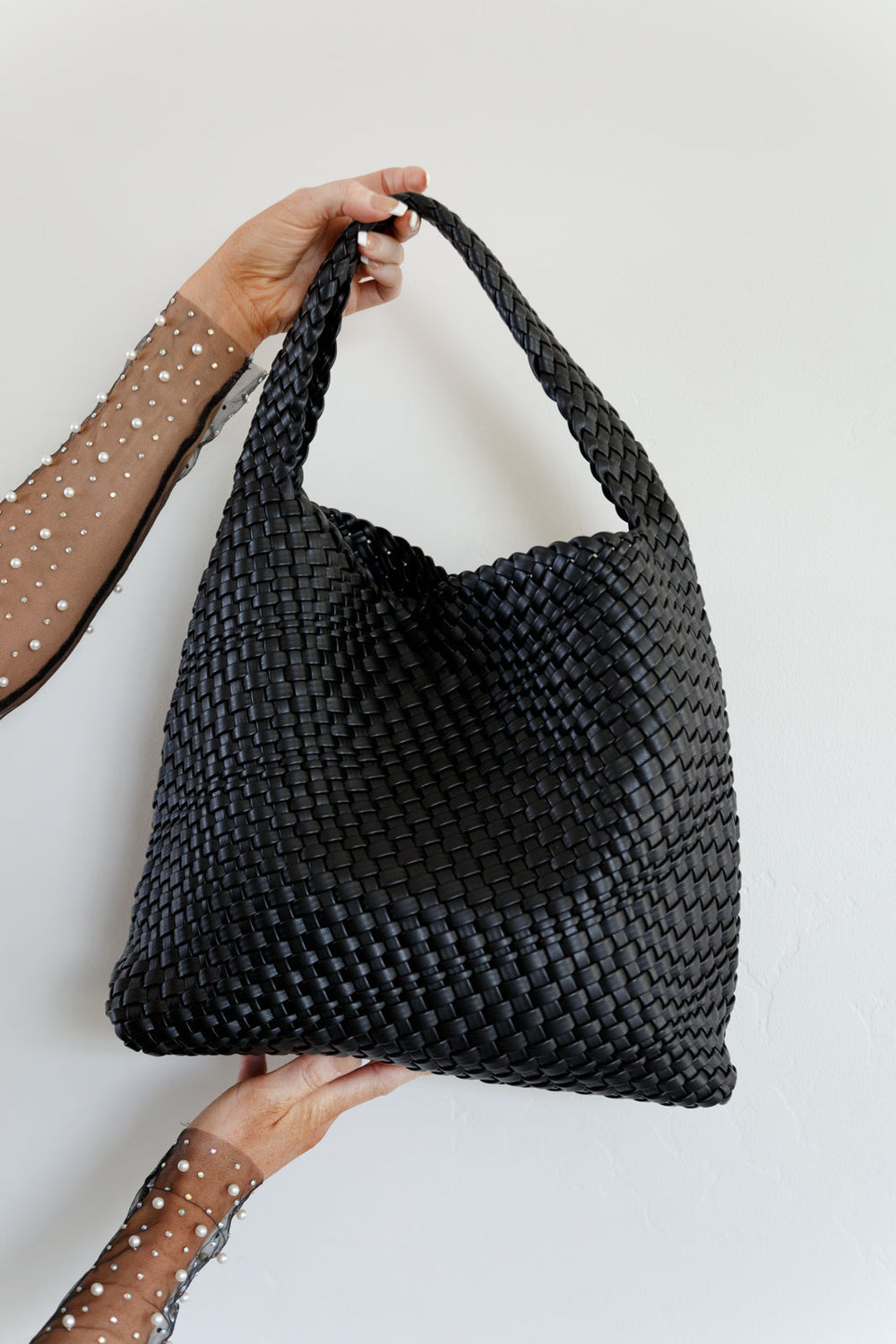 Womens - Woven And Worn Tote In Black