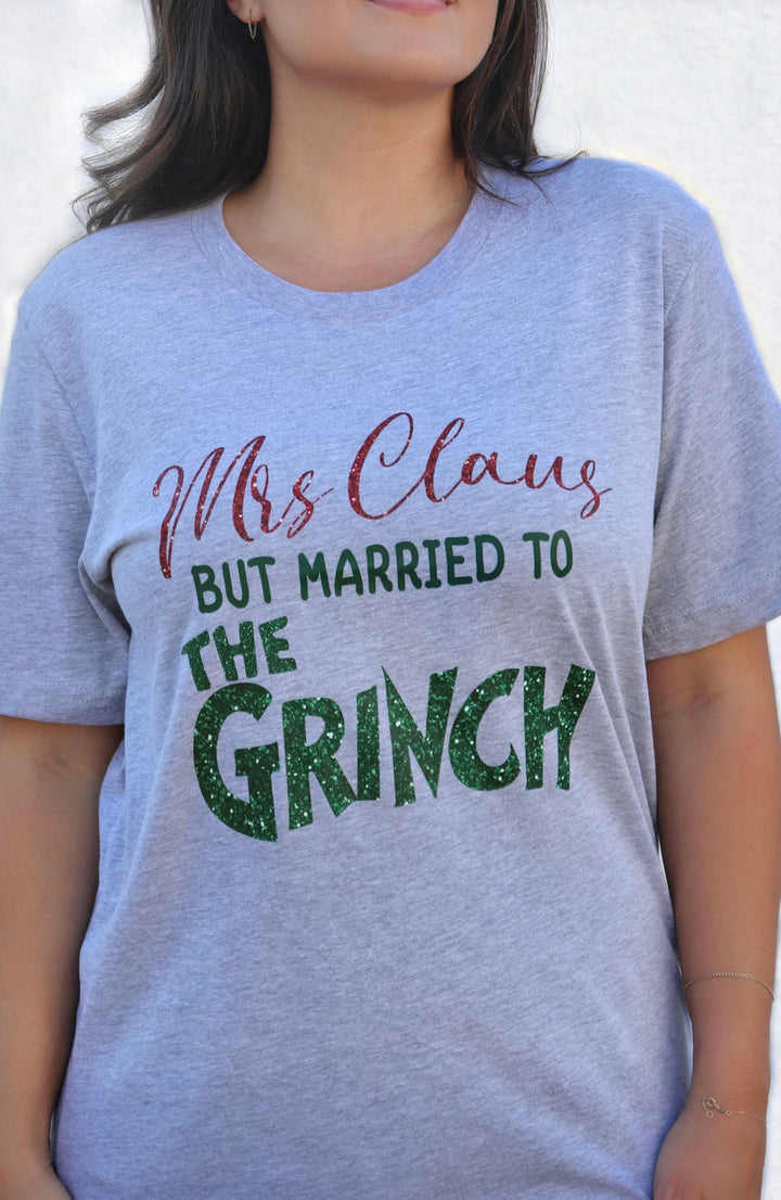 MRS. CLAUS And The GRINCH TEE (BELLA CANVAS)