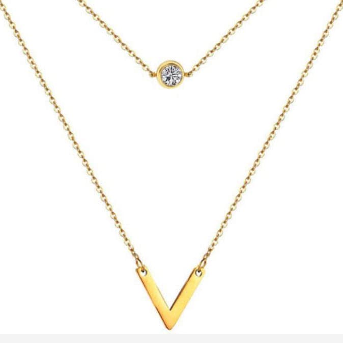 V With A Twist Necklace
