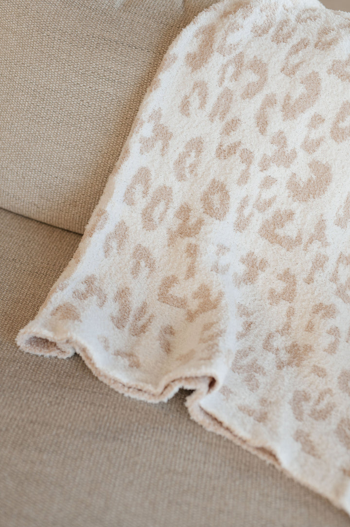 Womens - Ari Blanket Single Cuddle Size In Neutral Animal