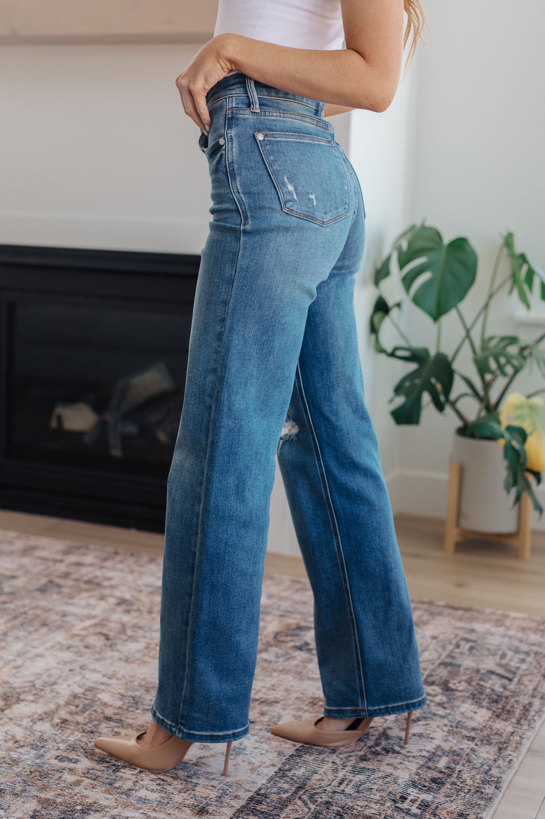 Womens - Carrie High Rise Control Top 90's Straight Jeans