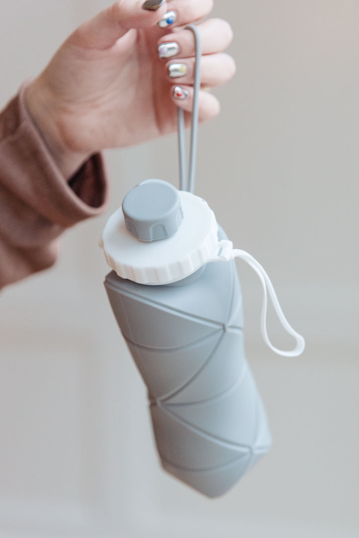 Womens - Collapsing Silicone Water Bottle In Diamond Gray