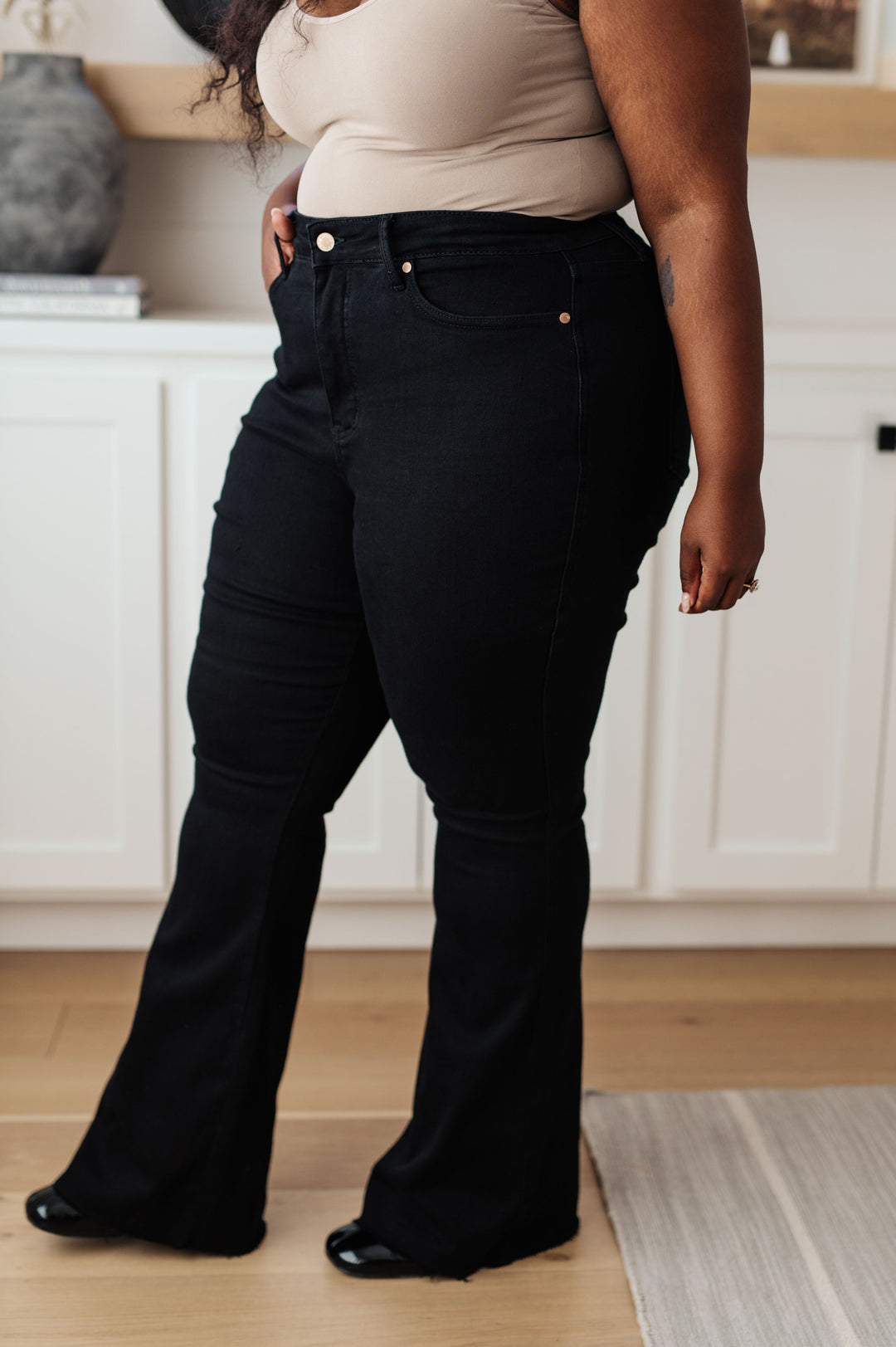 Womens - Etta High Rise Control Top Flare Jeans In Black