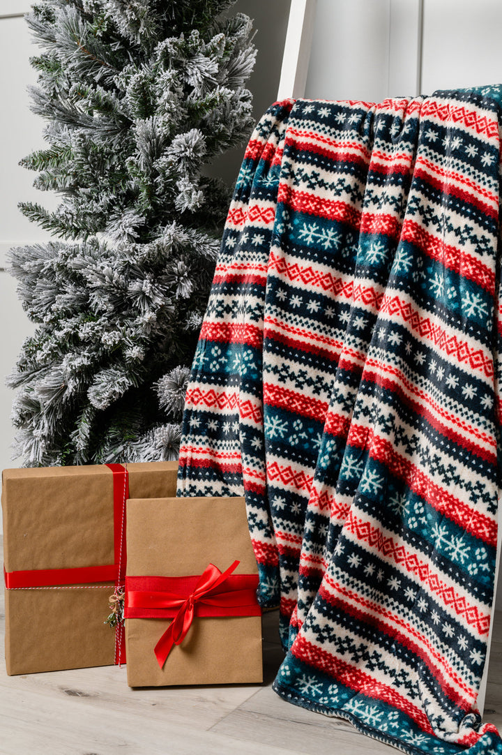 Womens - Holiday Fleece Blanket In Sweater Knit