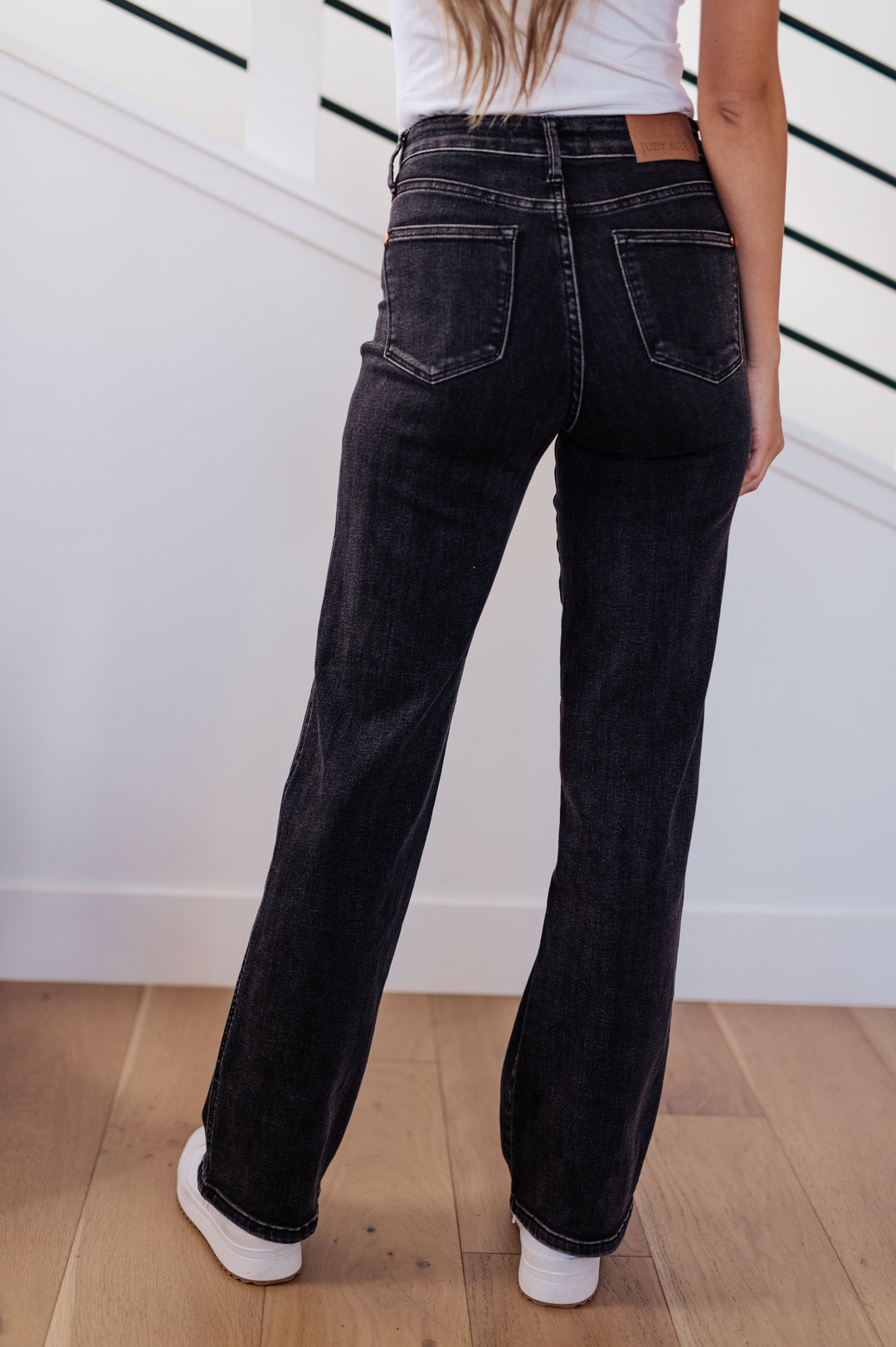 Womens - Joan High Rise Control Top Straight Jeans In Washed Black