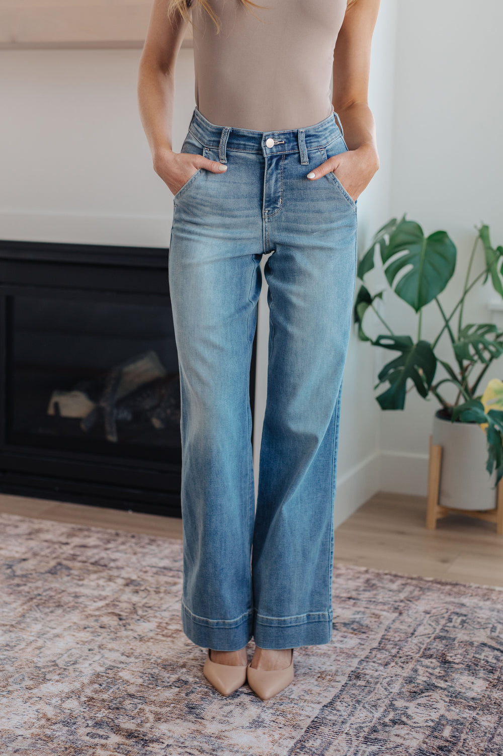 Womens - Mindy Mid Rise Wide Leg Jeans
