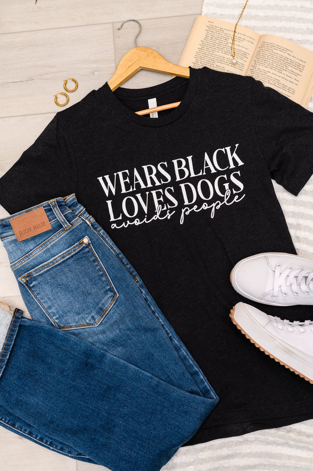 Womens - Wears Black, Loves Dogs Graphic Tee In Heather Black