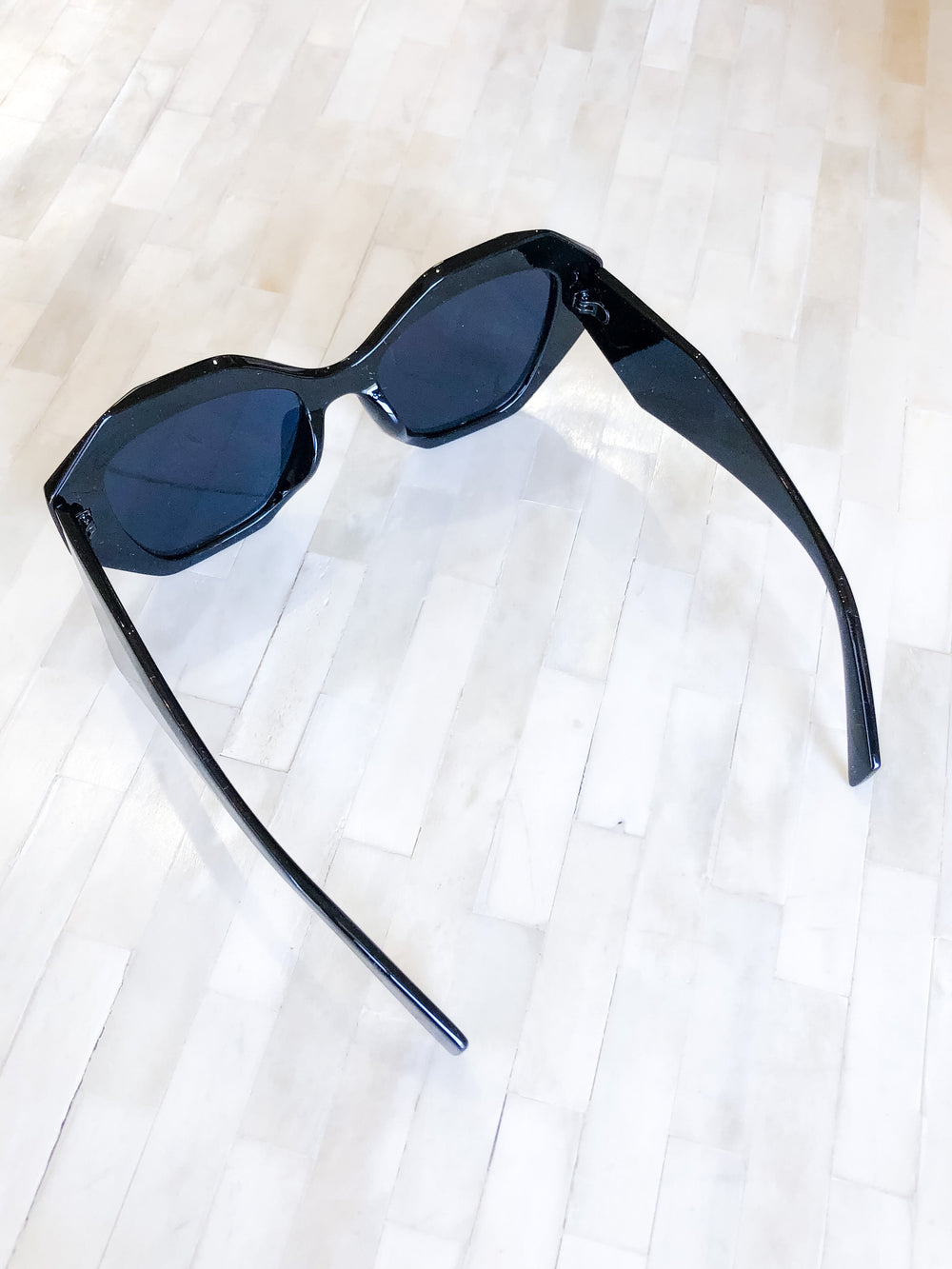 WS 600 Accessories - Shine On Black Sunglasses