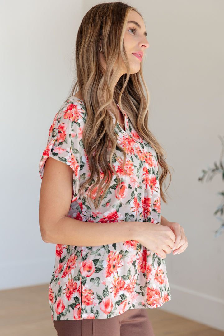 Lizzy Cap Sleeve Top in Coral and Beige Floral